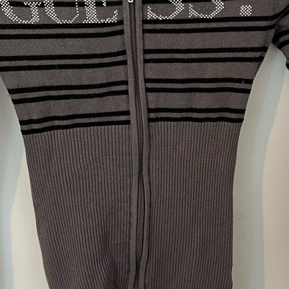 GUESS Zip Up Sweater - Picture 6 of 6